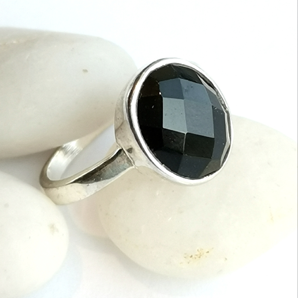 New, sterling silver black onyx checkerboard cut ring sz 6.5